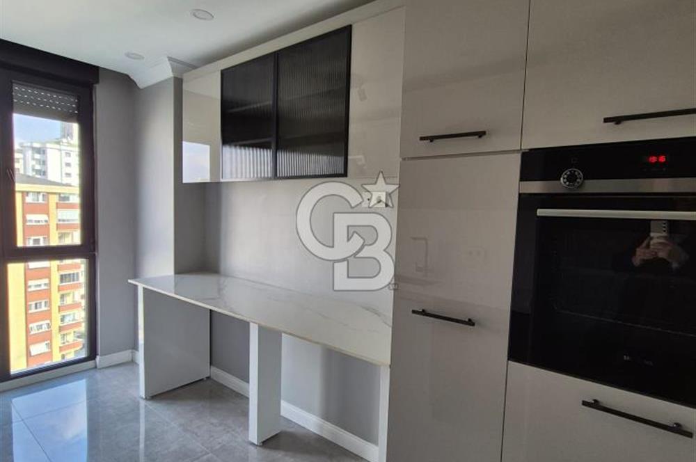 KOZYATAĞI BAYAR CADDESİNDE YENİ BİNADA 3+1 KİRALIK DAİRE