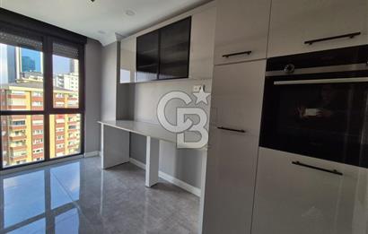 KOZYATAĞI BAYAR CADDESİNDE YENİ BİNADA 3+1 KİRALIK DAİRE