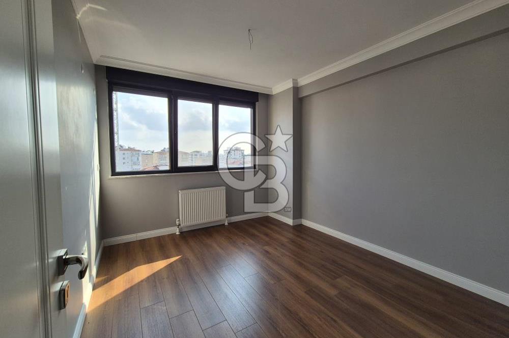 KOZYATAĞI BAYAR CADDESİNDE YENİ BİNADA 3+1 KİRALIK DAİRE