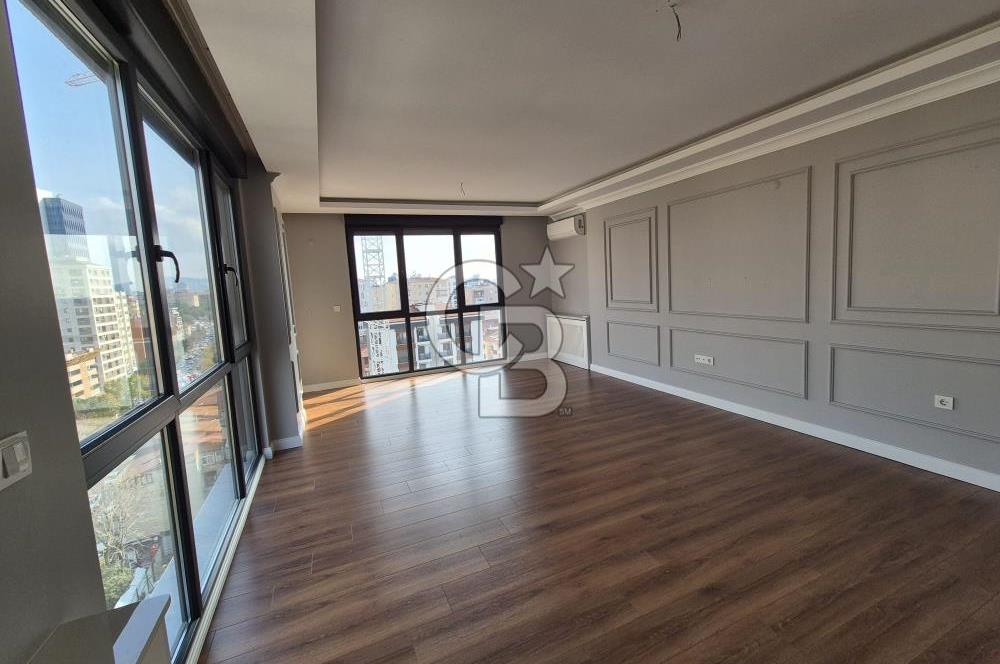 KOZYATAĞI BAYAR CADDESİNDE YENİ BİNADA 3+1 KİRALIK DAİRE