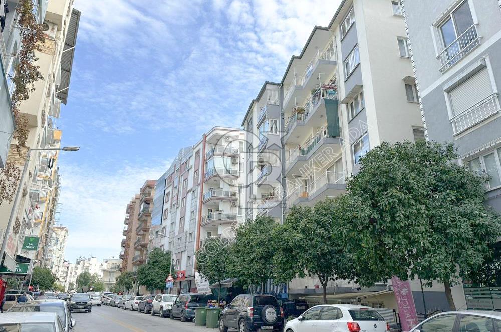Aydın Efeler Cumhuriyet Mah de eşyalı kiralık 3+1 daire