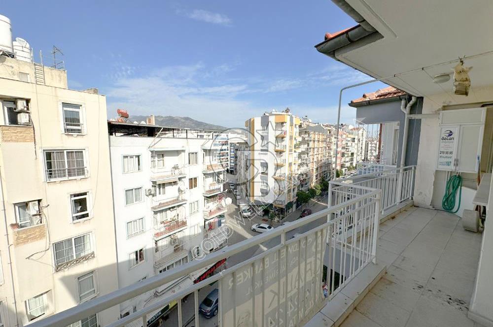 Aydın Efeler Cumhuriyet Mah de eşyalı kiralık 3+1 daire