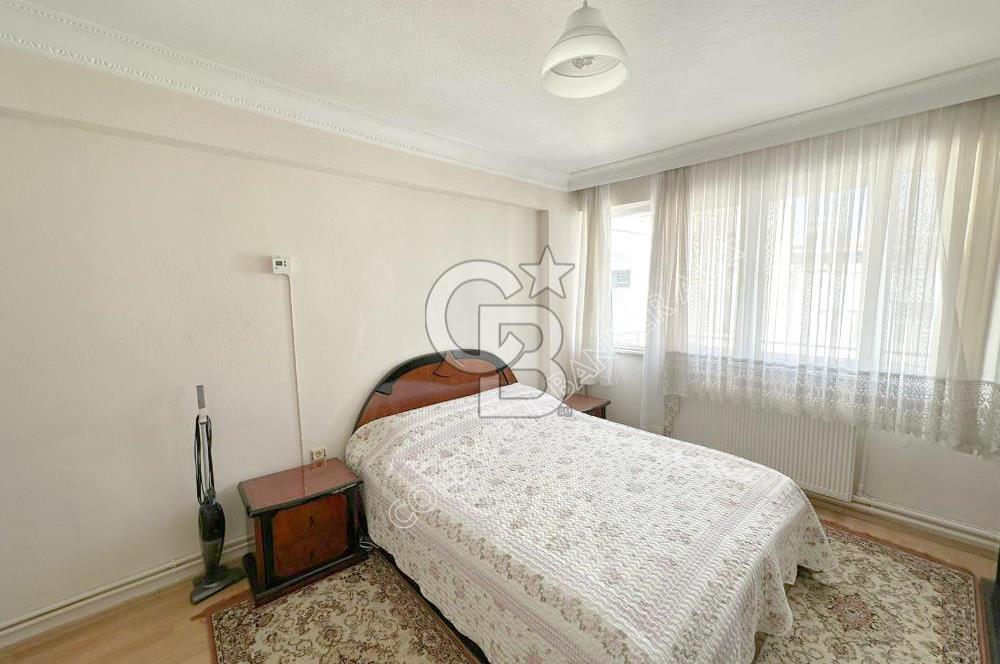 Aydın Efeler Cumhuriyet Mah de eşyalı kiralık 3+1 daire