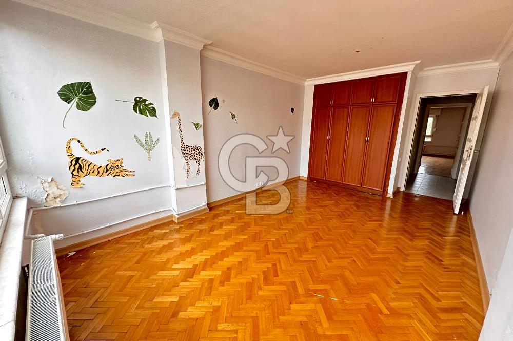 Mimar Sinan Sitesi'nde Tadilatlı,Bakımlı Geniş 3+1 Kiralık Daire