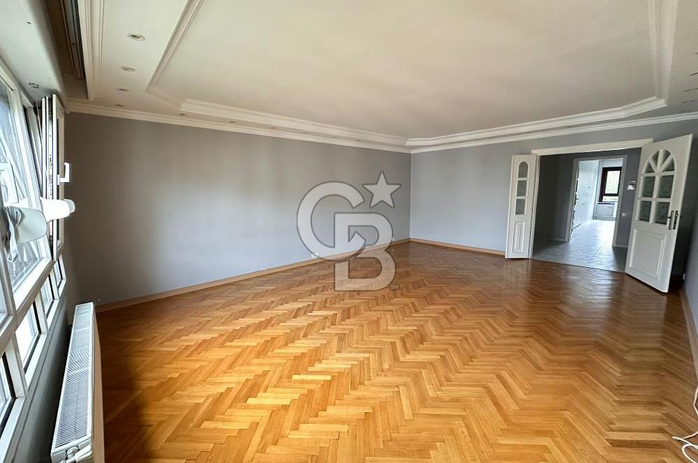 Mimar Sinan Sitesi'nde Tadilatlı,Bakımlı Geniş 3+1 Kiralık Daire