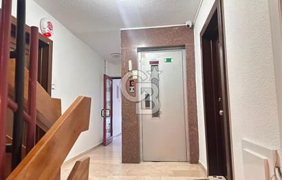 Mimar Sinan Sitesi'nde Tadilatlı,Bakımlı Geniş 3+1 Kiralık Daire