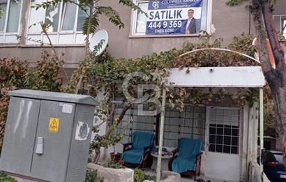 Valilik Karşında Satılık 3+1 Daire
