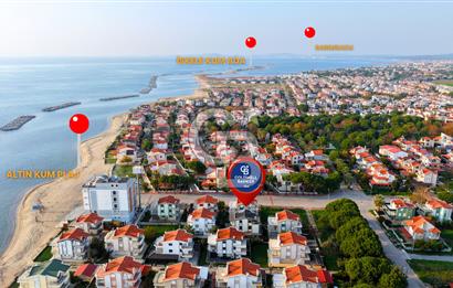 Ayvalık Altınova'da Denize 35 metre, Nezih Lokasyon da Villa