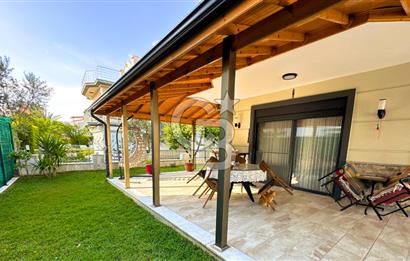 Ayvalık Altınova'da Denize 35 metre, Nezih Lokasyon da Villa