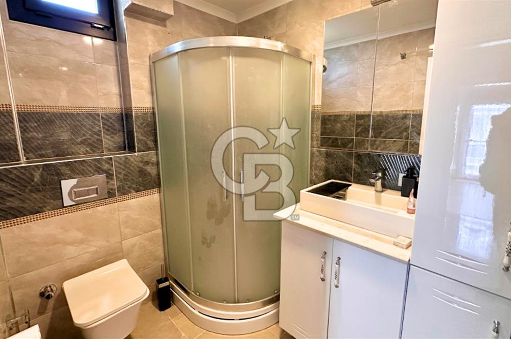 Ayvalık Altınova'da Denize 35 metre, Nezih Lokasyon da Villa