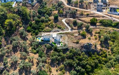 MARMARİS BELDİBİ'NDE 3+1 HAVUZLU MÜSTAKİL LÜKS VİLLA