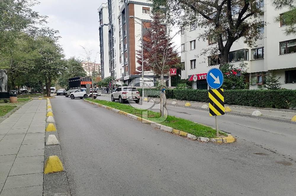 Kadıköy Taniş Sitesi Aydınlık, Ferah ve Bakımlı Kiralık 3+1