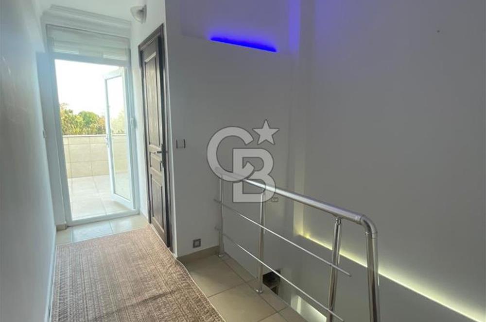 FENER DENİZ BANDI 3+1 GENİŞ-TERASLI SATILIK DUBLEKS DAİRE