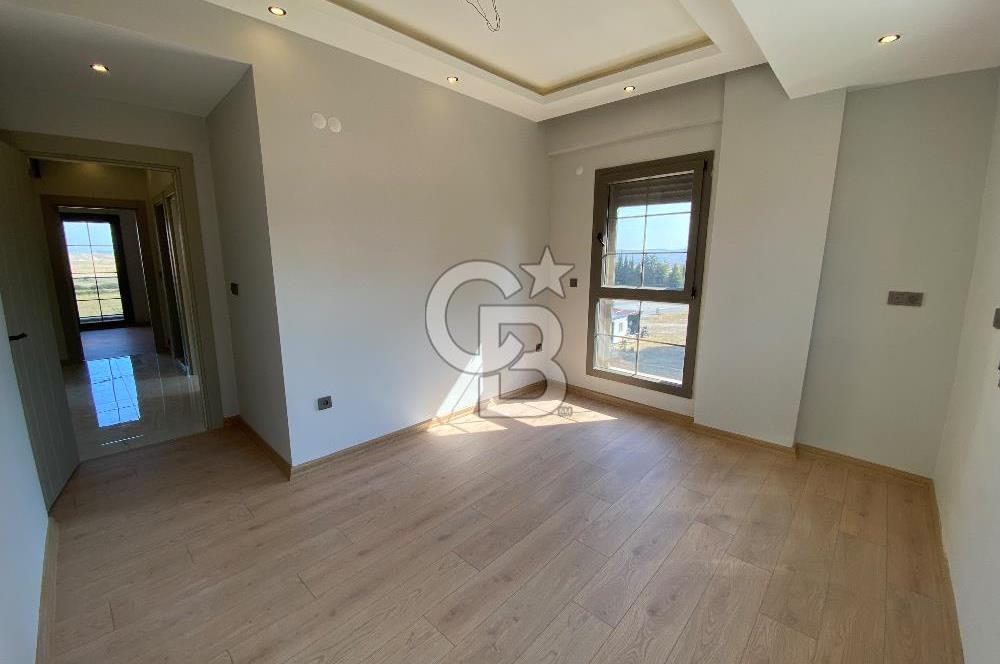 Taş Kaplama, Elektrikli Panjur, Klima, 1. Sınıf Yapı ve Malzeme Kalitesi, Açık Otoparklı  Satılık 2+1