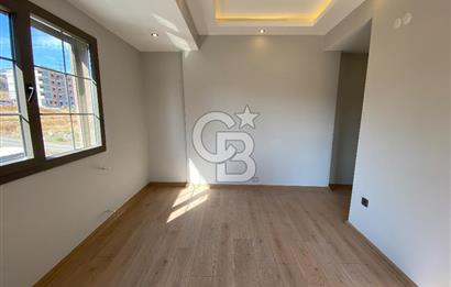 Taş Kaplama, Elektrikli Panjur, Klima, 1. Sınıf Yapı ve Malzeme Kalitesi, Açık Otoparklı  Satılık 2+1