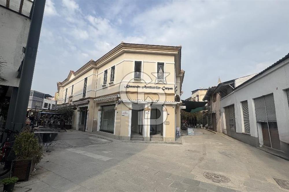 İZMİR, KEMERALTI, ANTİKACILARDA SU BAĞLANTILI 25 M2 DÜKKAN