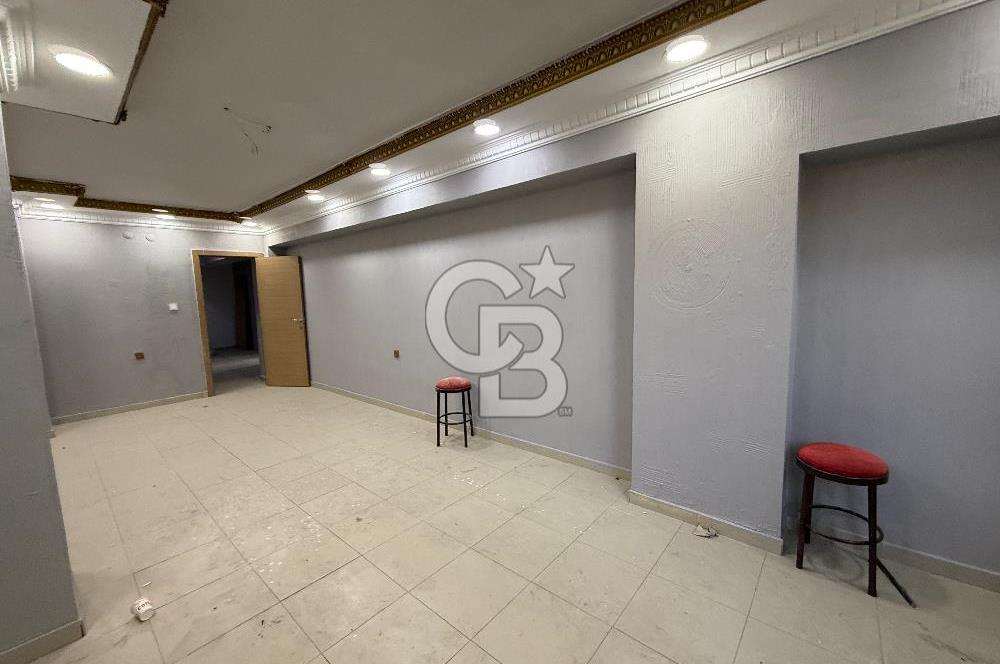 ŞAŞMAZ SANAYİ MERKEZDE BULVAR CEPHELİ SATILIK 5 KATLI KOMPLE BİNA