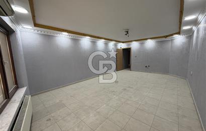 ŞAŞMAZ SANAYİ MERKEZDE BULVAR CEPHELİ SATILIK 5 KATLI KOMPLE BİNA