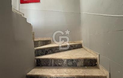 ŞAŞMAZ SANAYİ MERKEZDE BULVAR CEPHELİ SATILIK 5 KATLI KOMPLE BİNA