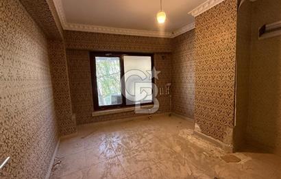 ŞAŞMAZ SANAYİ MERKEZDE BULVAR CEPHELİ SATILIK 5 KATLI KOMPLE BİNA