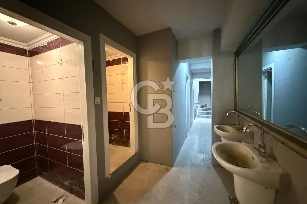 ŞAŞMAZ SANAYİ MERKEZDE BULVAR CEPHELİ SATILIK 5 KATLI KOMPLE BİNA