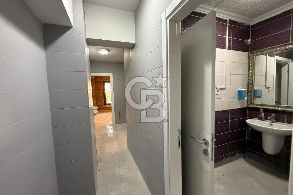 ŞAŞMAZ SANAYİ MERKEZDE BULVAR CEPHELİ SATILIK 5 KATLI KOMPLE BİNA