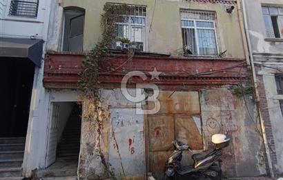 CERRAHPAŞADA DENİZE 1 KM SÜPER YATIRIM FIRSATI BİNA