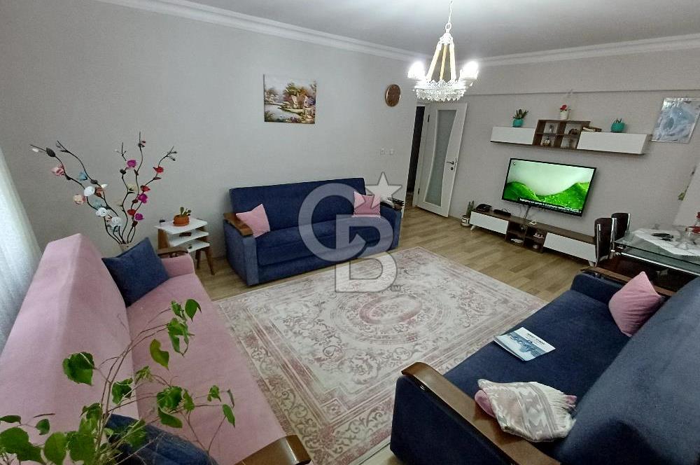 Üniversite Ve Avm'ye Yakın, Doğalgazlı 2+1 Yenilenmiş Daire!!