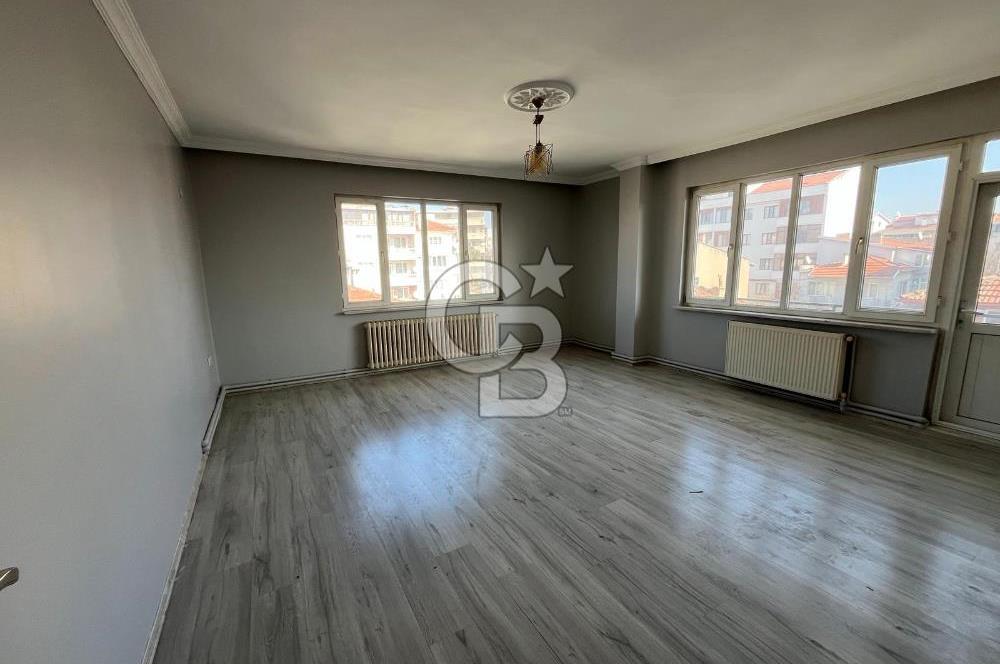 CB KiNG'DEN ATATÜRK MAH.TURGUT REİS CADDESİ KİRALIK 2+1 DAİRE