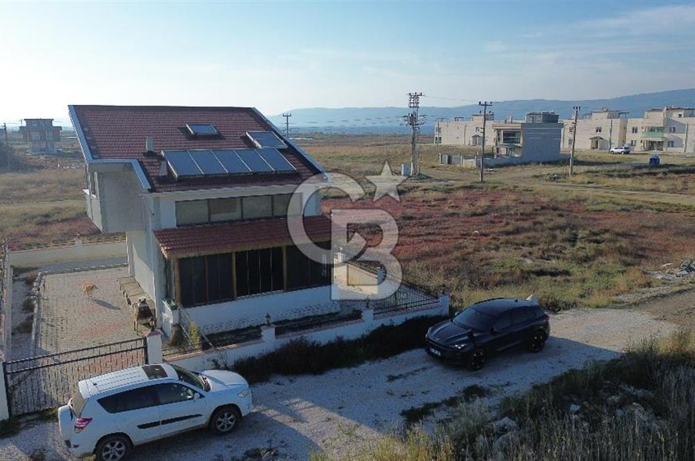 ÇANAKKALE UMURBEY'DE SATILIK VİLLA