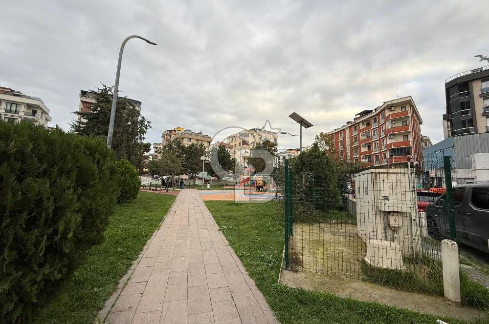 Maltepe Altayçeşmede Özel Tasarım,Merkezi Konumda Şık 3+1 Daire