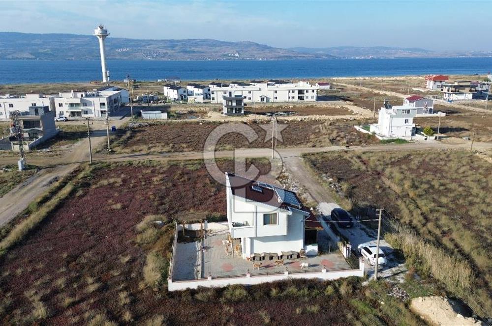 ÇANAKKALE UMURBEY'DE SATILIK VİLLA
