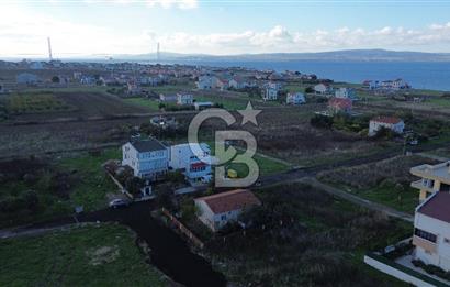 ÇANAKKALE ÇARDAK'TA DENİZ VE KÖPRÜ MANZARALI SATILIK MÜSTAKİL EV