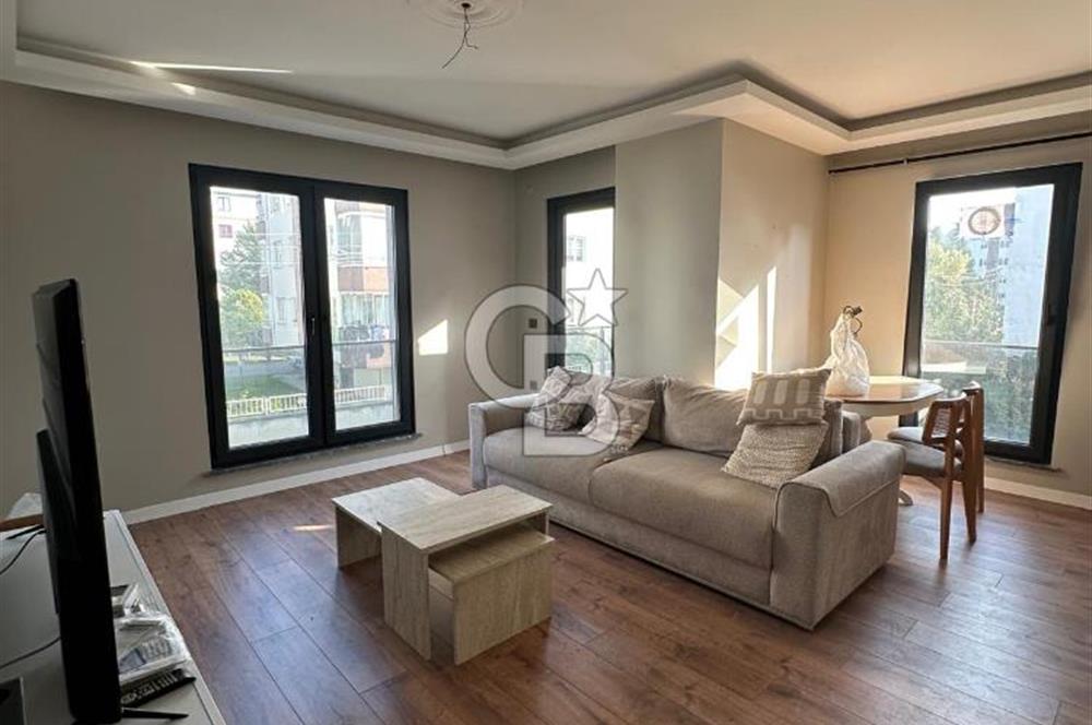 CUMHURİYET MAHALLESİNDE DENİZE SADECE YÜRÜME MESAFESİNDE 2+1 EŞYALI KİRALIK DAİRE 