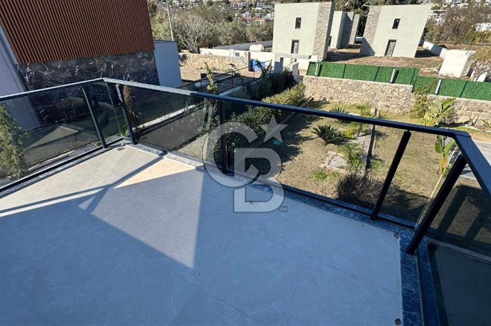 Türkbükü Denize Yürüme Mesafesinde 4+1 Villa Yazlık ve Kışlık