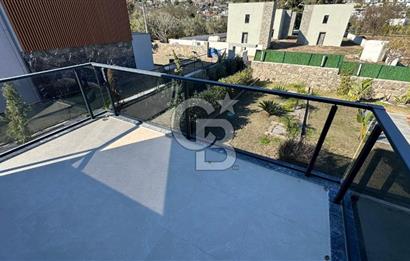 Türkbükü Denize Yürüme Mesafesinde 4+1 Villa Yazlık ve Kışlık