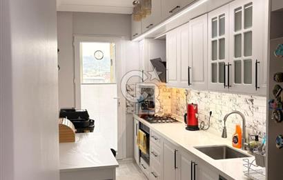 İNKİLAP'DA SİTE İÇERİSİNDE, ARAKAT, DOĞALGAZLI, ASANSÖRLÜ DAİRE