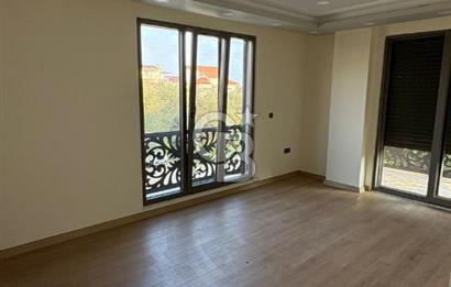 ÇANAKKALE KÜÇÜKKUYU KUZEY EGE'DE AKILLI EV SİSTEMİNE SAHİP LÜKS VİLLA