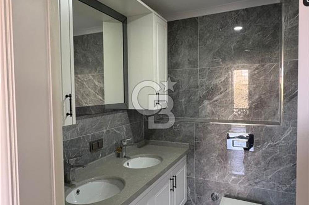 ÇANAKKALE KÜÇÜKKUYU KUZEY EGE'DE AKILLI EV SİSTEMİNE SAHİP LÜKS VİLLA