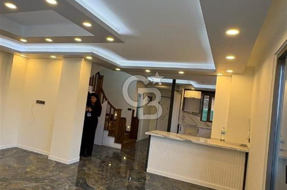 ÇANAKKALE KÜÇÜKKUYU KUZEY EGE'DE AKILLI EV SİSTEMİNE SAHİP LÜKS VİLLA