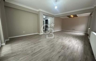 Selçuklu Konaklarında | Güvenlikli,Havuzlu 5+1 Tripleks Villa