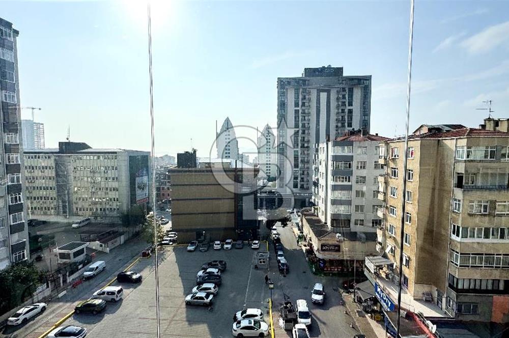 PETROL-İŞ'TE MÜKEMMEL KONUMDA 3+1 SATILIK GENİŞ DAİRE