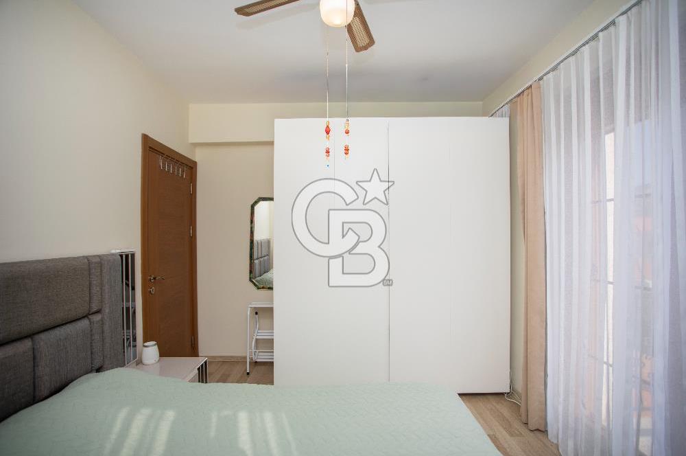 Eski Foça Atatürk Mah. Satılık 3+1 Tam Müstakil Havuzlu Villa