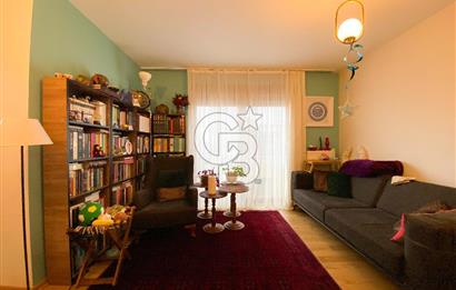 ÜSKÜDAR İCADİYE MAH. GENİŞ KULLANIMLI SATILIK 2 + 1 