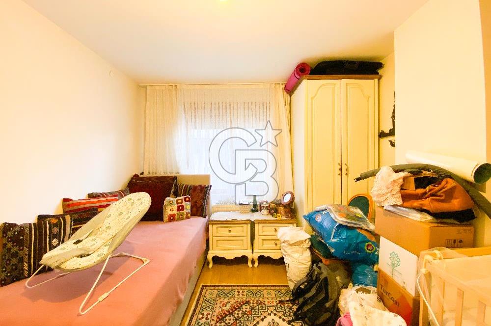 ÜSKÜDAR İCADİYE MAH. GENİŞ KULLANIMLI SATILIK 2 + 1 