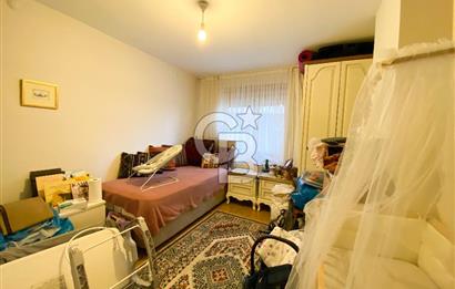 ÜSKÜDAR İCADİYE MAH. GENİŞ KULLANIMLI SATILIK 2 + 1 