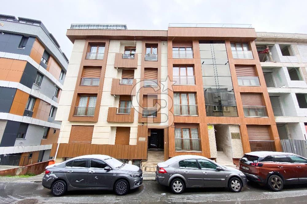 ÜSKÜDAR İCADİYE MAH. GENİŞ KULLANIMLI SATILIK 2 + 1 