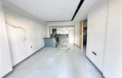 KUŞADASI MERKEZ' SATILIK 2+1 DAİRE