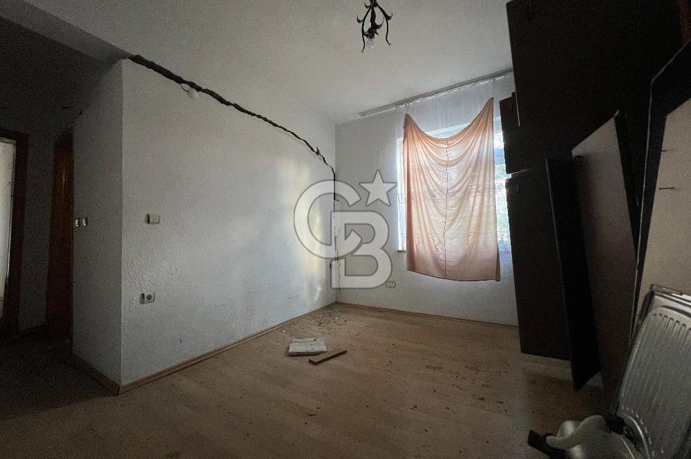 ÇANAKKALE ÇARDAK'TA DENİZ VE KÖPRÜ MANZARALI SATILIK MÜSTAKİL EV