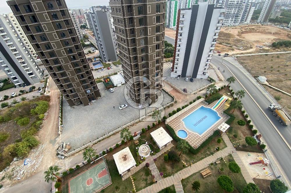 Mersin Mezitli Akdeniz Mah. Deniz Manzaralı Satılık 4+1 Daire